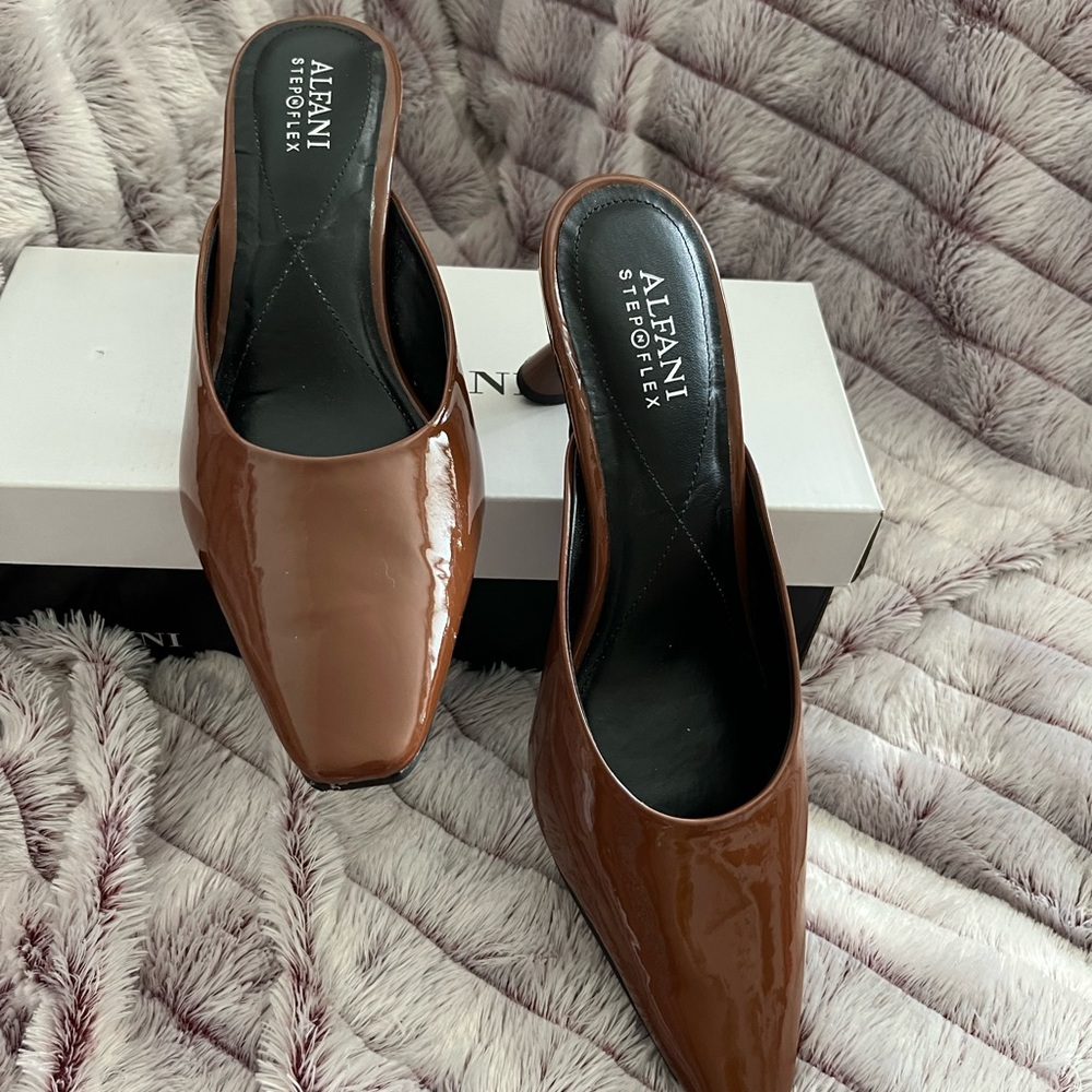 Alfani 2 inch heels cognac 9 1/2